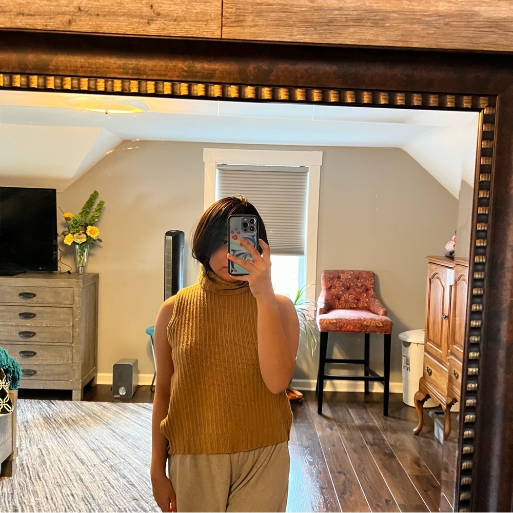 Turtleneck top